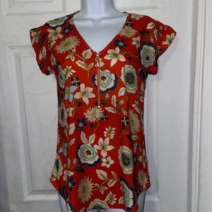 Brand : Express  Size :X Small Color : Pink (with multicolor flowers)